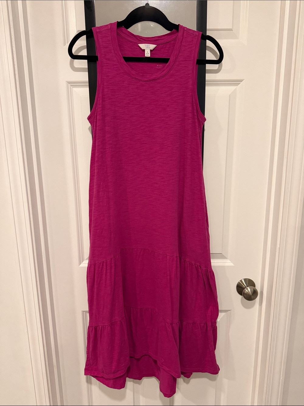 TIME AND TRU Bright Fuchsia Tiered Sleeveless Midi Dress Size S (4-6)